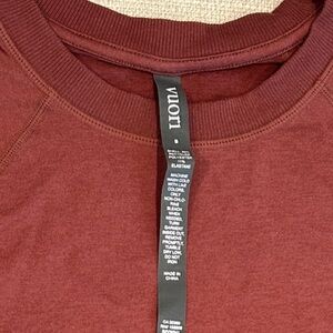 Vuori Long Sleeve Maroon light pullover